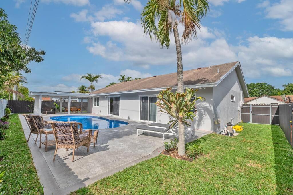 Spacious 4 Bedrooms, 2 Bathroom House With Pool Miramar Kültér fotó