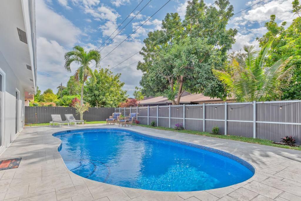 Spacious 4 Bedrooms, 2 Bathroom House With Pool Miramar Kültér fotó